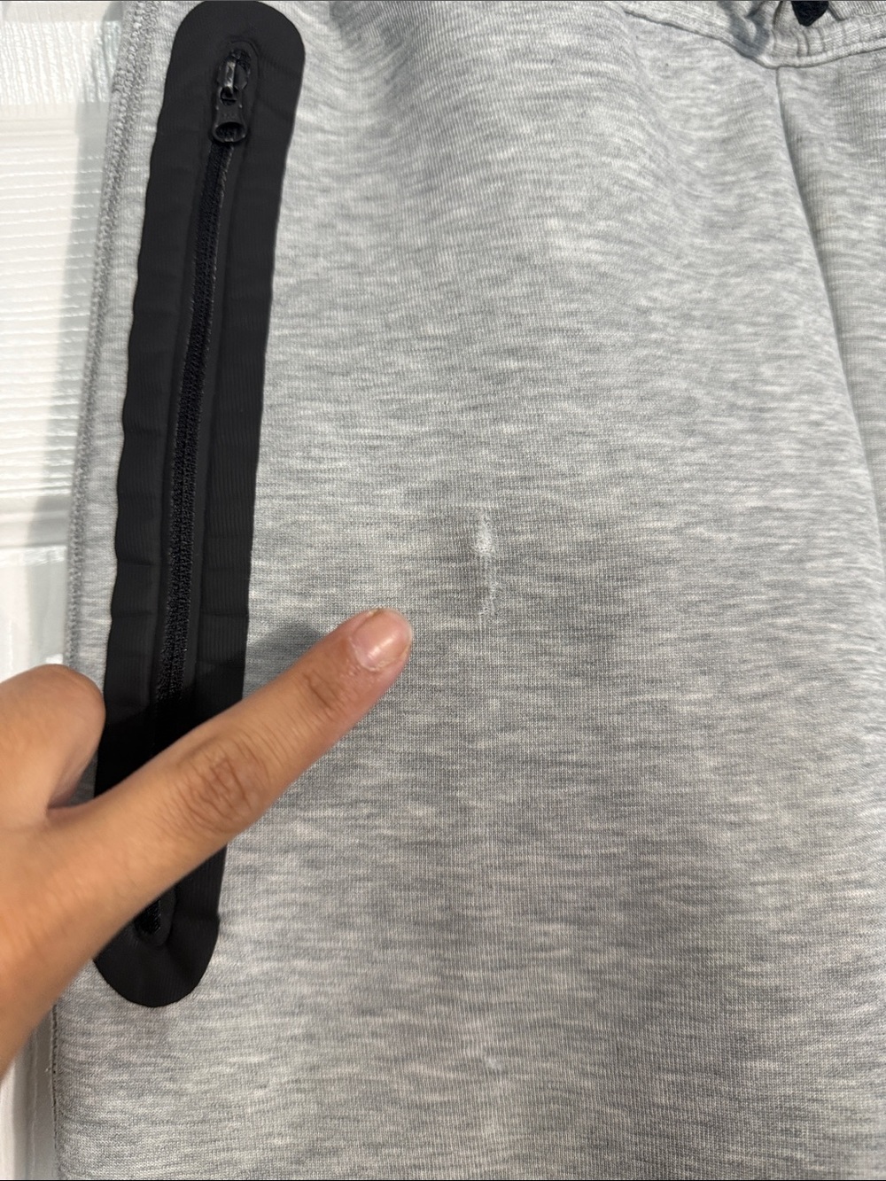 Nike Tech Light Gray Kids Jogger Sweatpants size L - Picture 2 of 6
